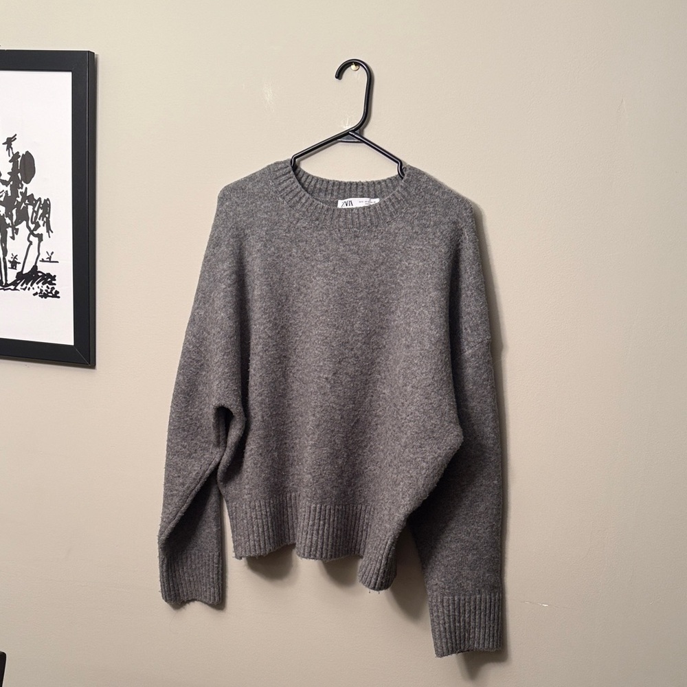 Zara Charcoal Gray Crew Neck Sweater